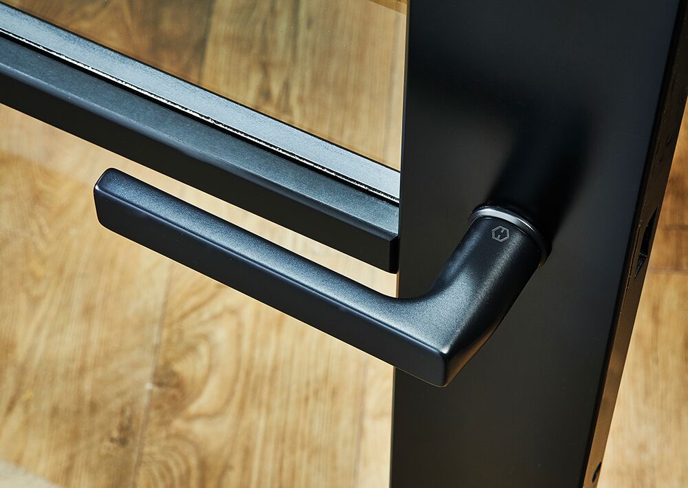 Ironmongery-Manhattan-Charlton-Handles-2
